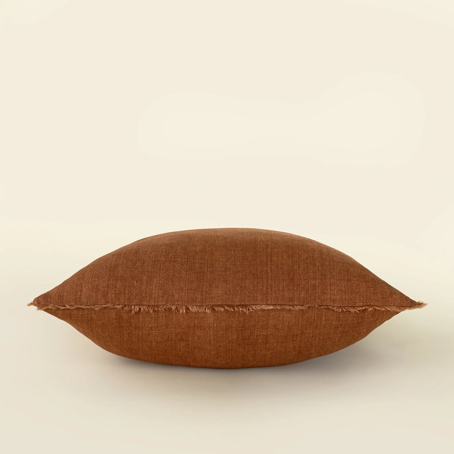 Coussin Lina 24x24" Burnt Umber