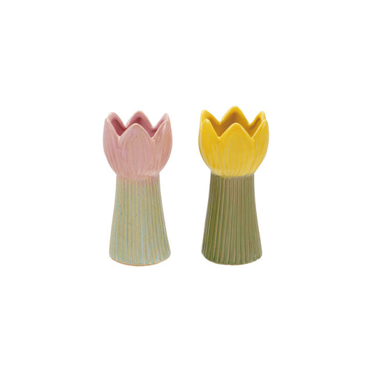 Flower shaped vase