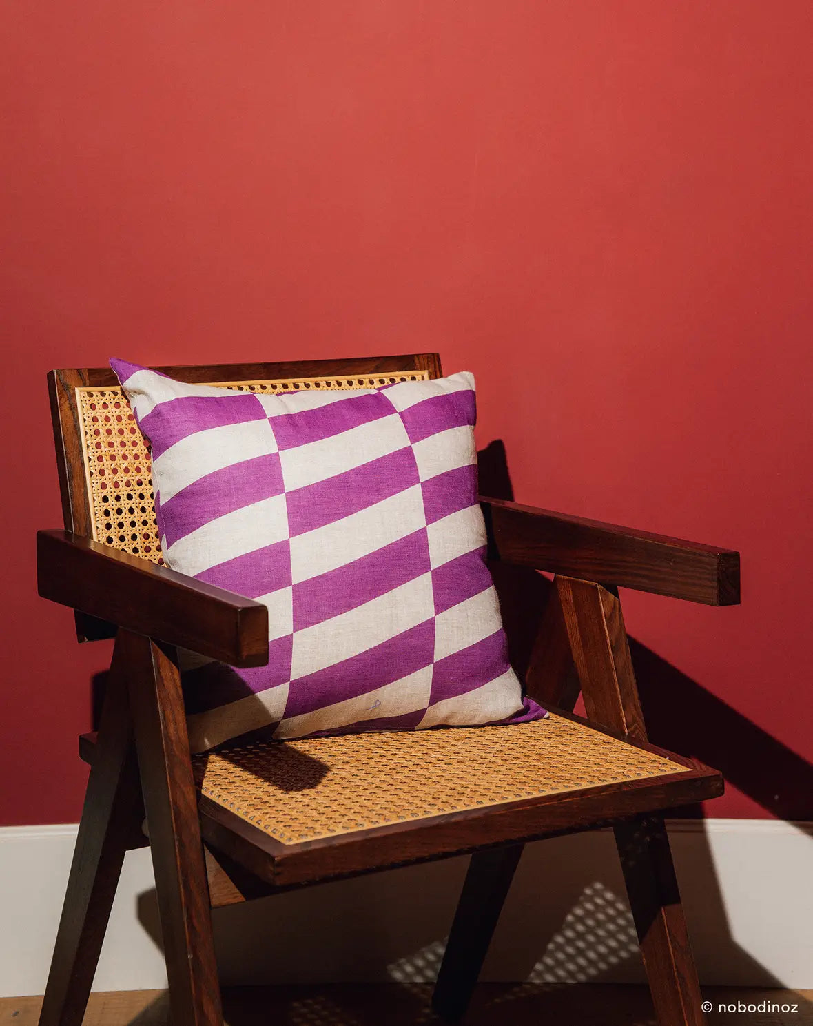 Coussin Stanley Carré Mauve Carrelage Diagonal