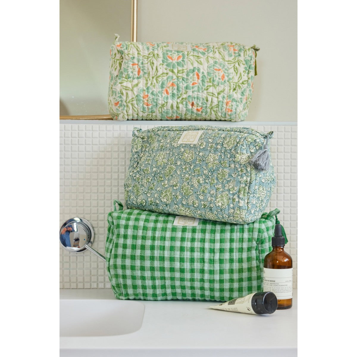 Toiletry bag - Happiness